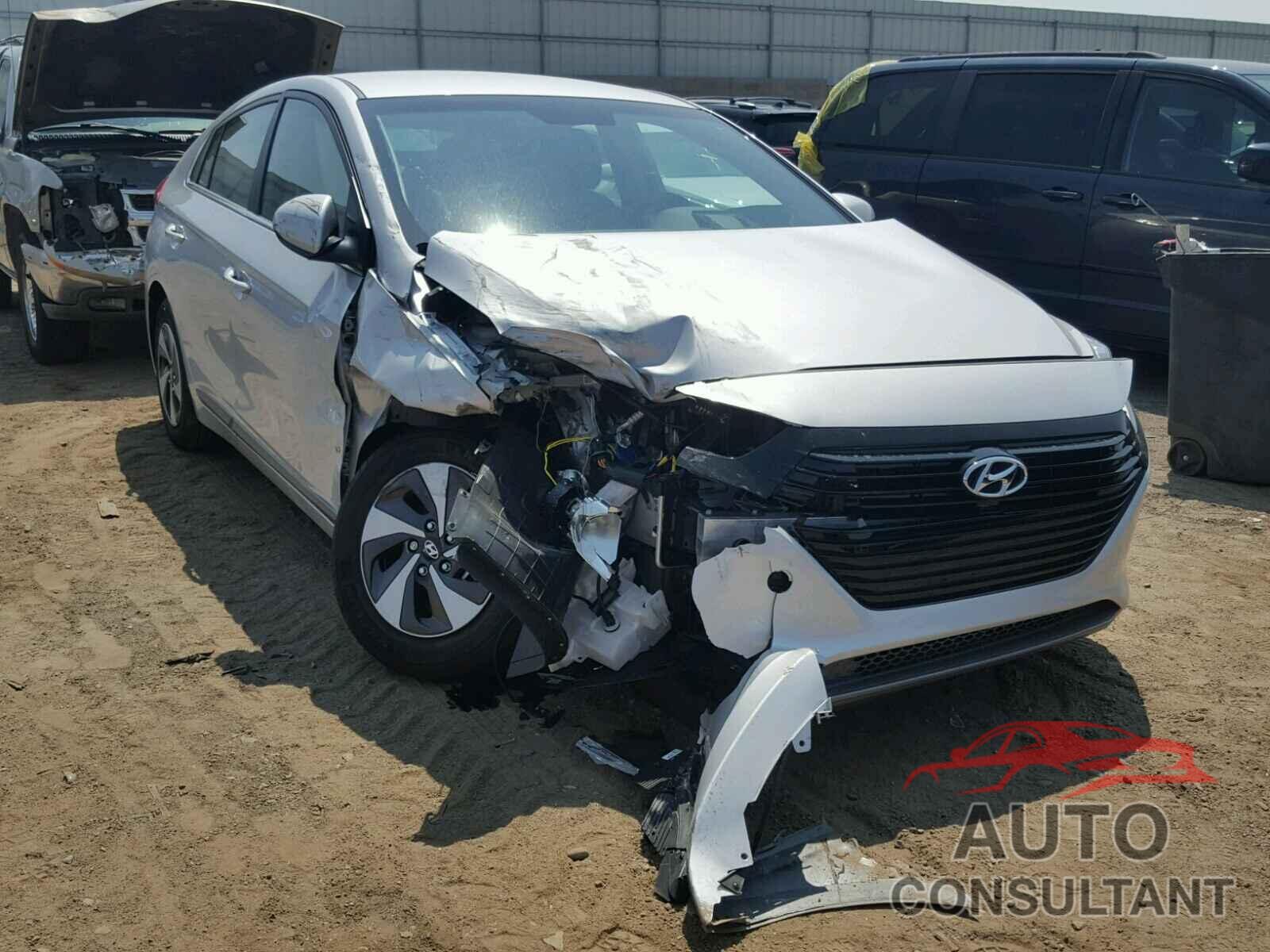 HYUNDAI IONIQ 2018 - KMHC75LC5JU065833