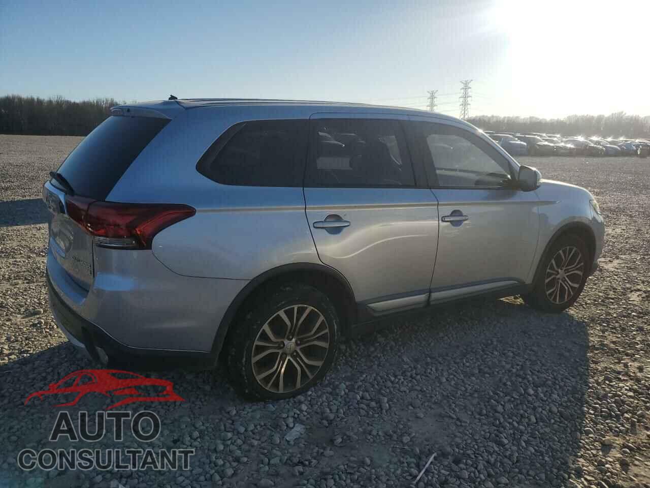MITSUBISHI OUTLANDER 2016 - JA4AD3A38GZ018040