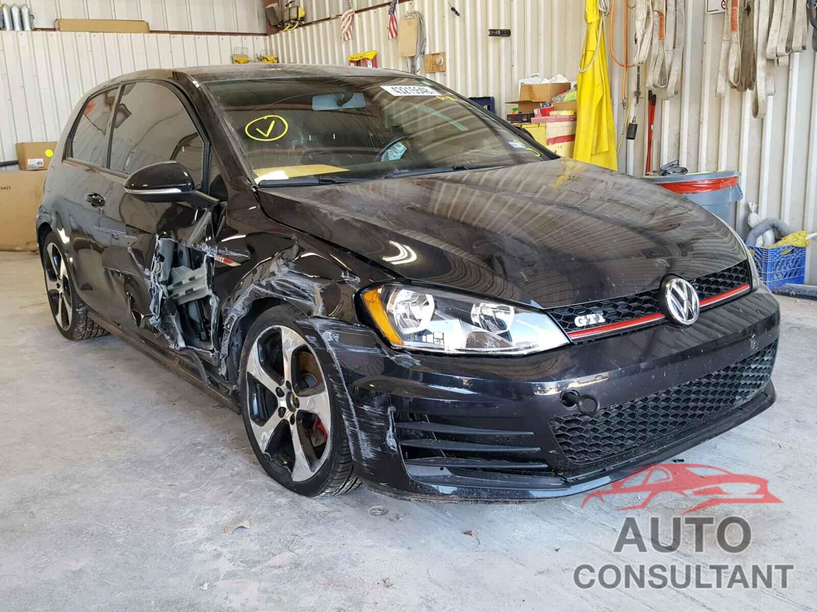 VOLKSWAGEN GTI 2015 - 3VWYT7AU4FM094911