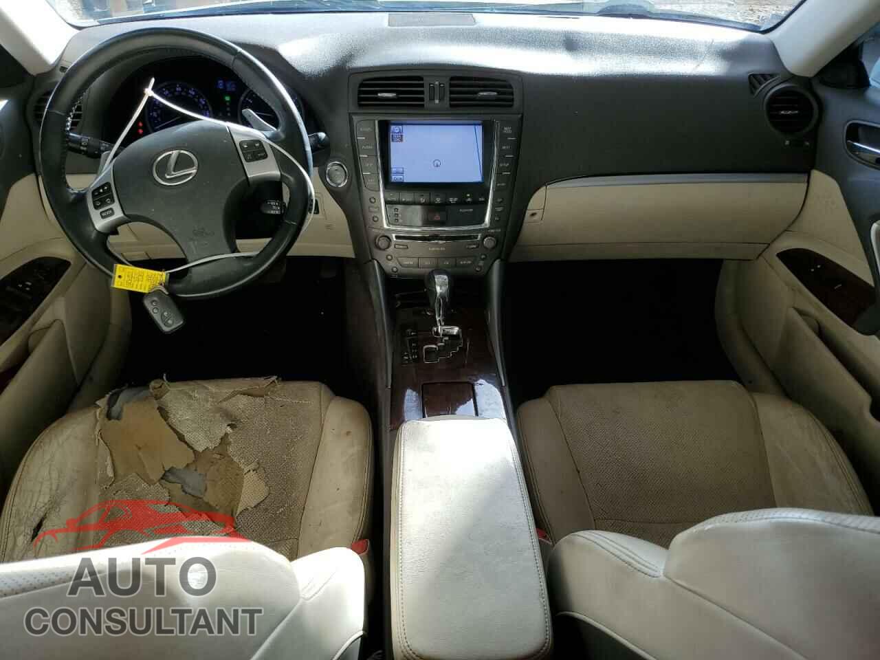 LEXUS IS 2011 - JTHBF5C2XB5148730