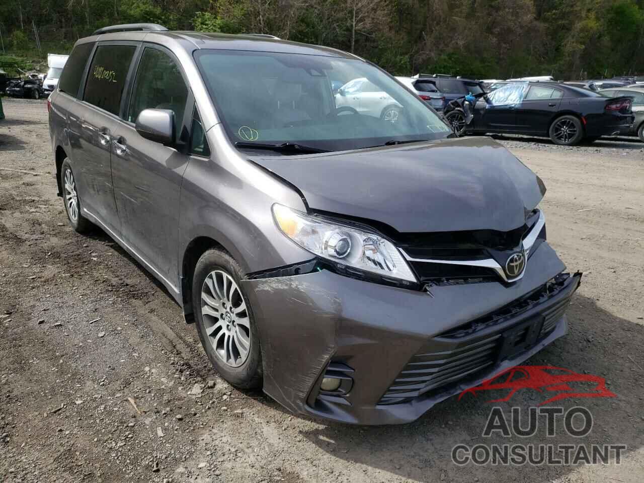 TOYOTA SIENNA 2019 - 5TDYZ3DC1KS980692