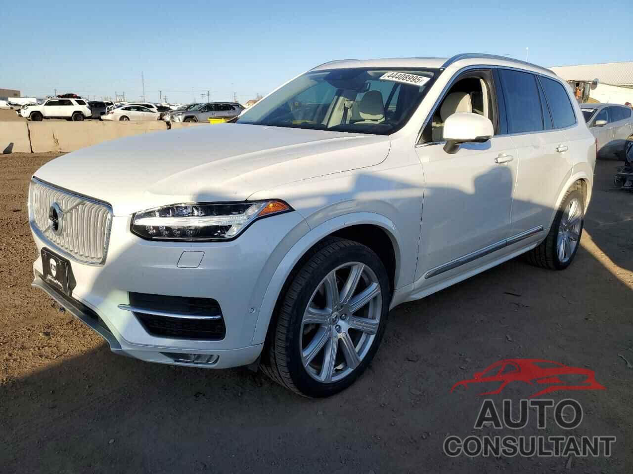 VOLVO XC90 2016 - YV4A22PL0G1081125