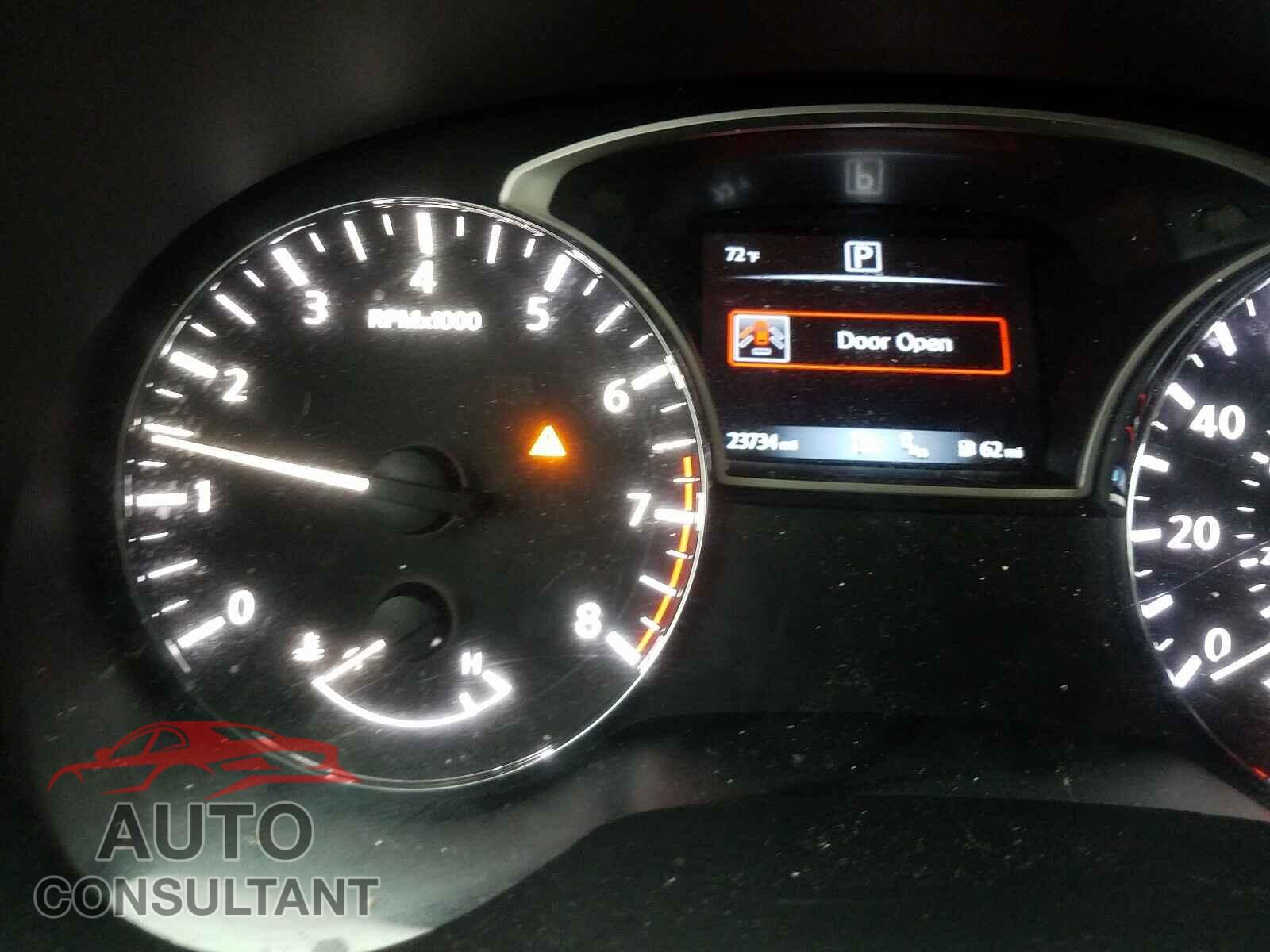 NISSAN PATHFINDER 2020 - 5N1DR2DN8LC609604