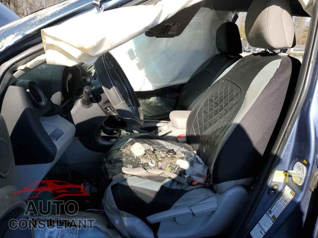 TOYOTA RAV4 2012 - 2T3BF4DV2CW198746