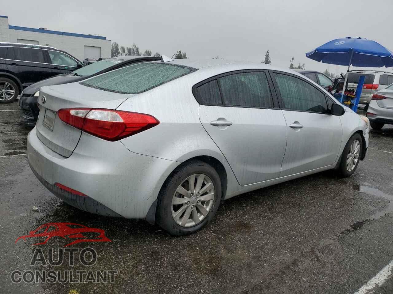 KIA FORTE 2016 - KNAFK4A60G5548900
