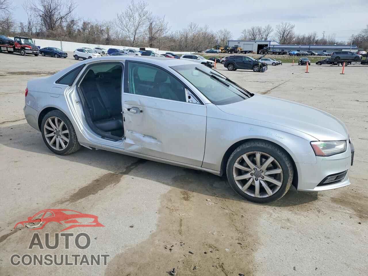 AUDI A4 2013 - WAUFFAFL0DN007875