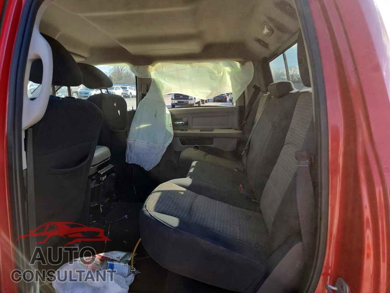 DODGE RAM 1500 2012 - 1C6RD7LTXCS103873