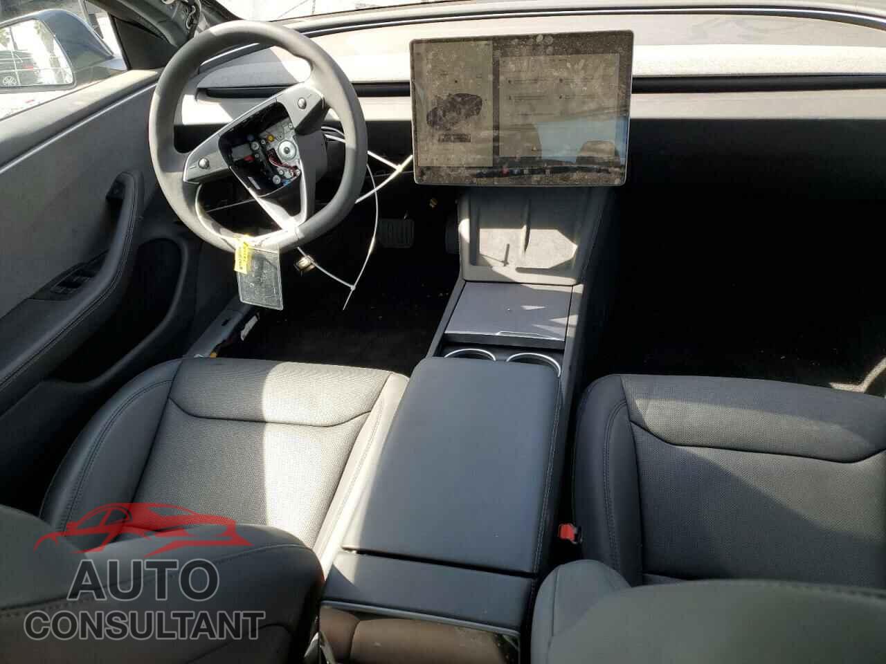 TESLA MODEL 3 2024 - 5YJ3E1EA5RF857757