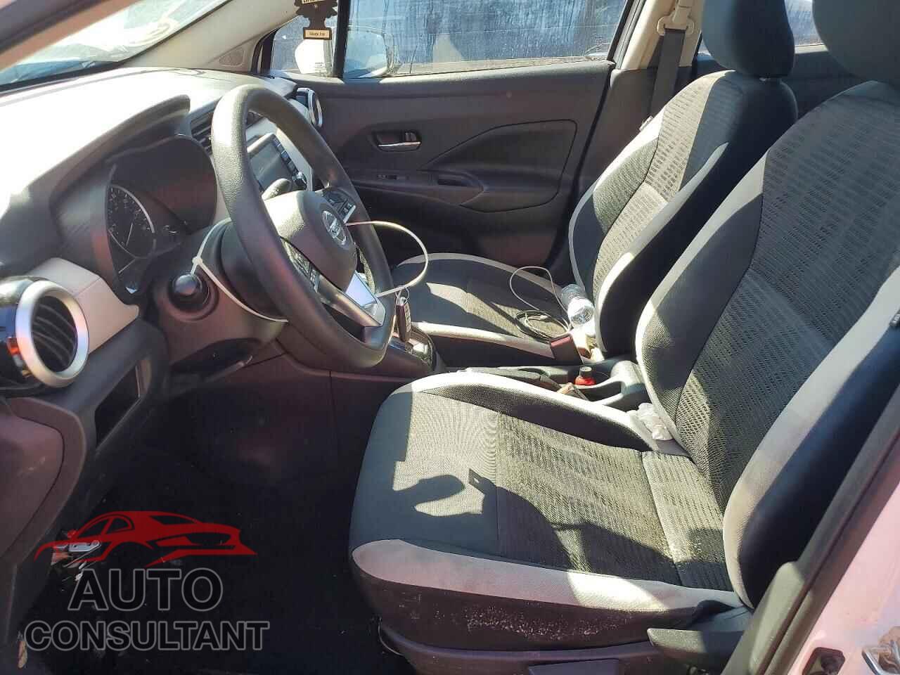 NISSAN VERSA 2020 - 3N1CN8EV0LL840338