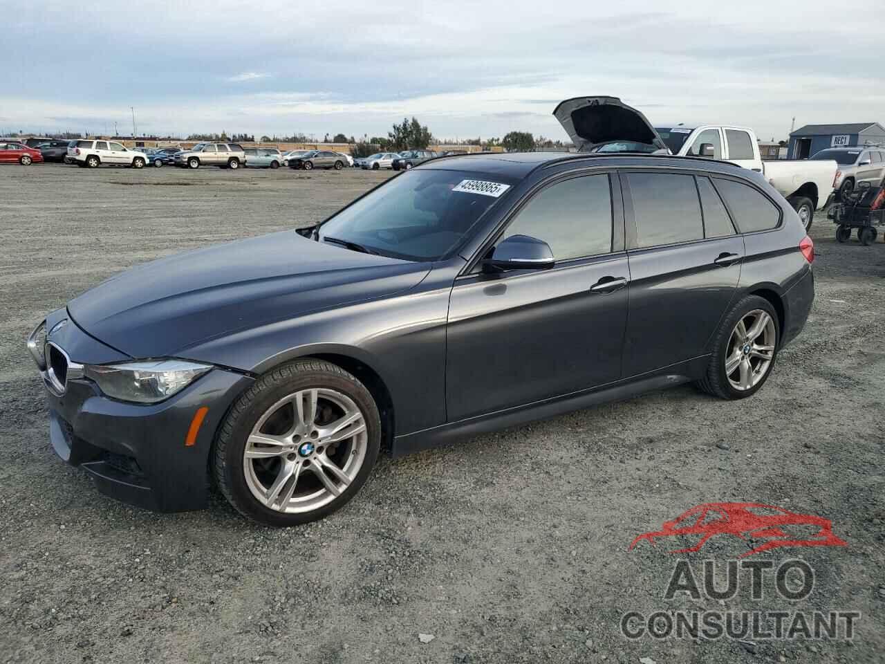 BMW 3 SERIES 2017 - WBA8J1C58HK711195