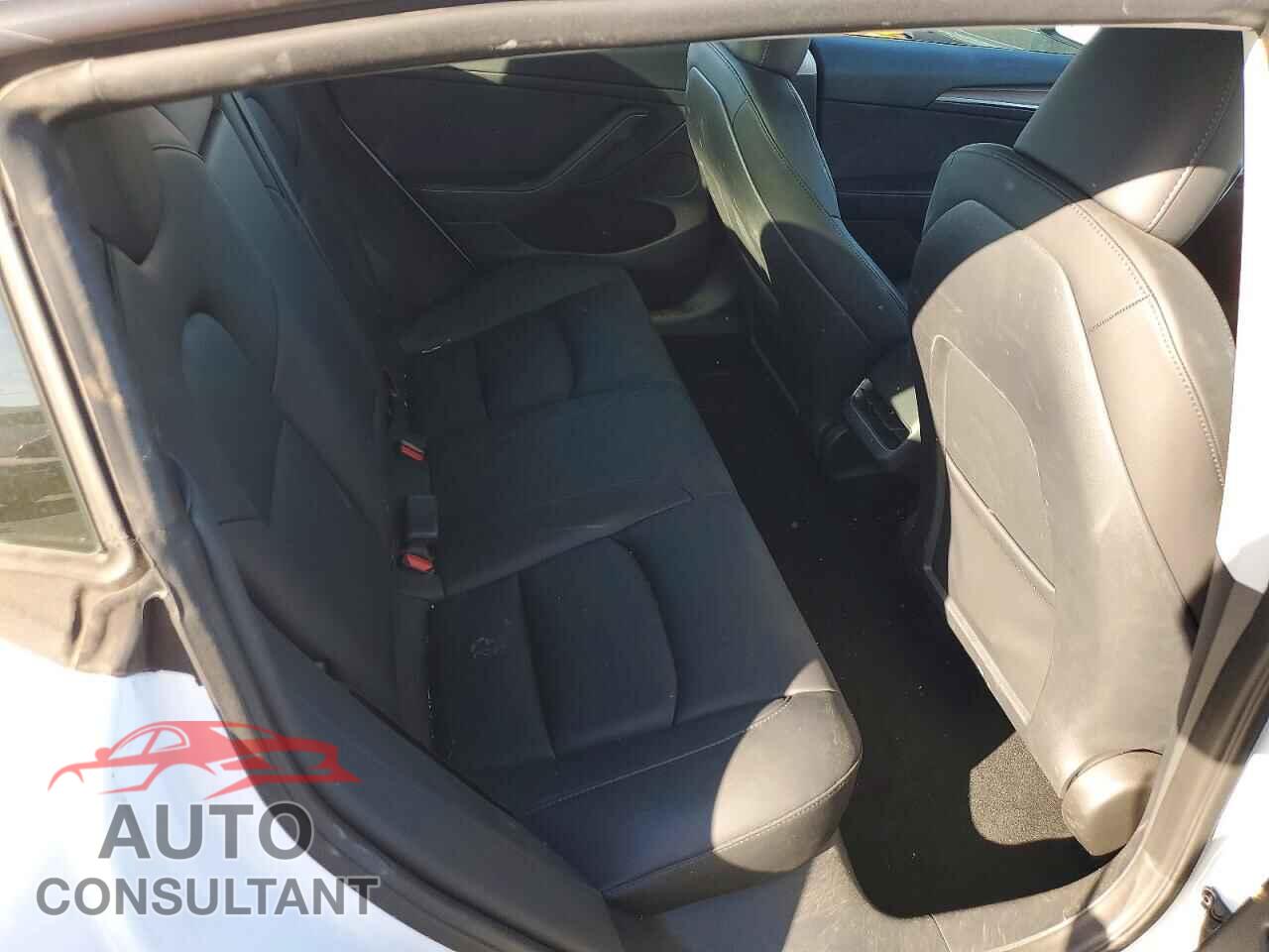 TESLA MODEL 3 2023 - 5YJ3E1EA8PF618491