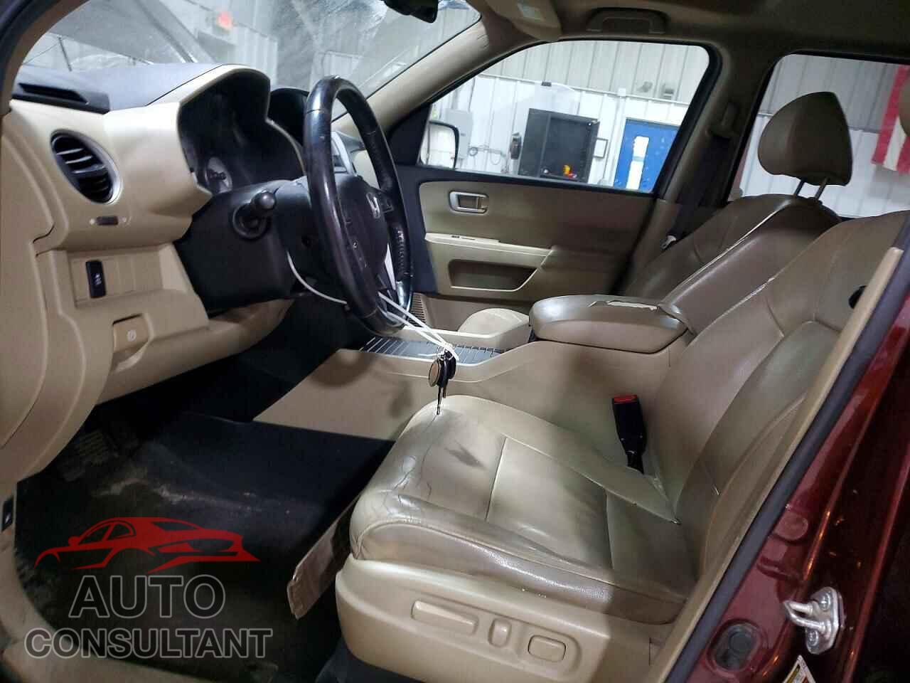 HONDA PILOT 2013 - 5FNYF4H57DB020729
