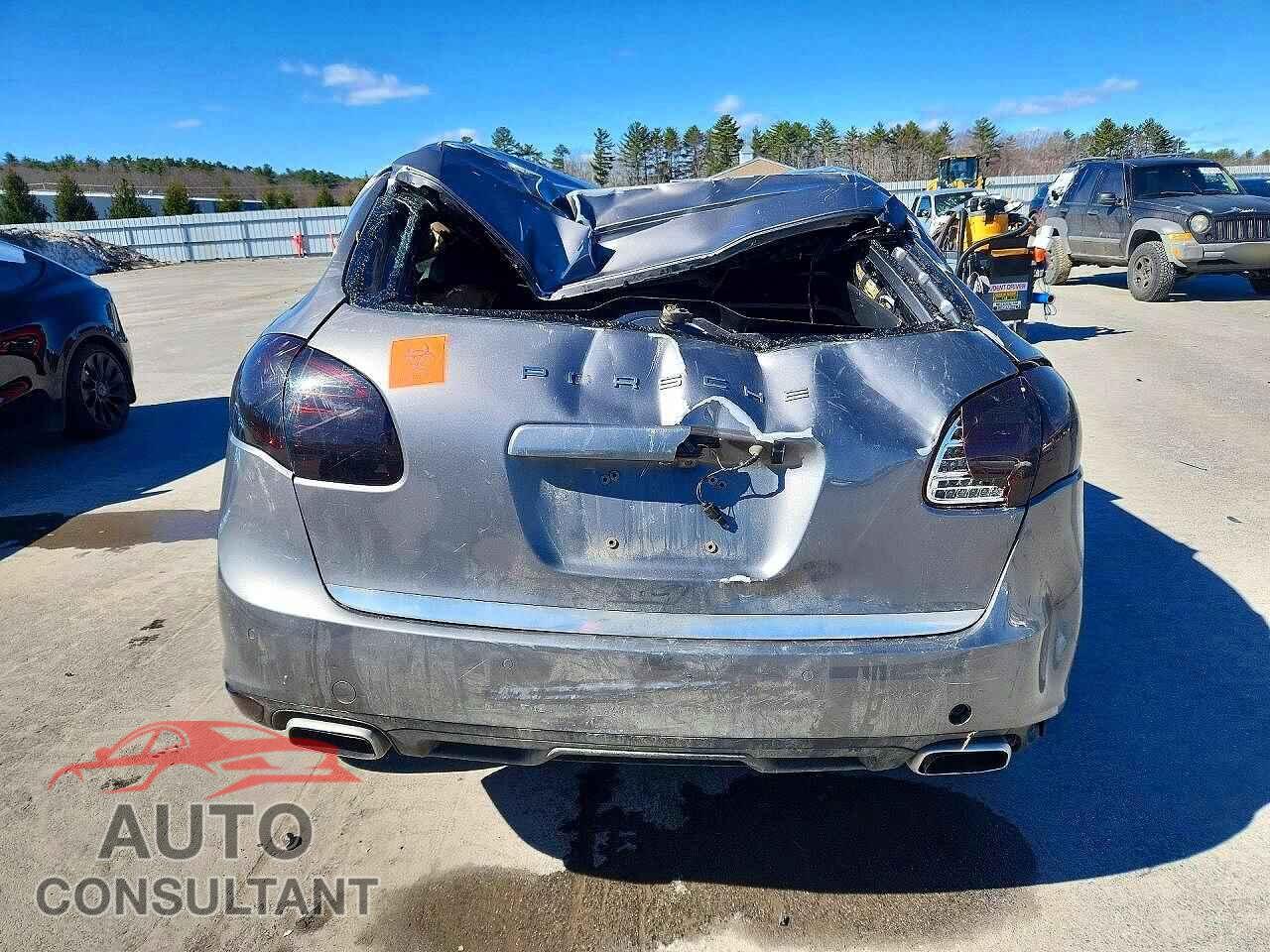 PORSCHE CAYENNE 2012 - WP1AA2A28CLA06532