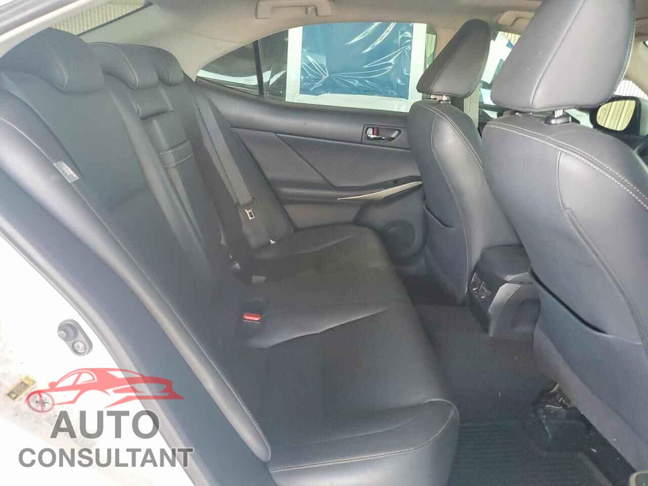 LEXUS IS 2015 - JTHBF1D25F5060844