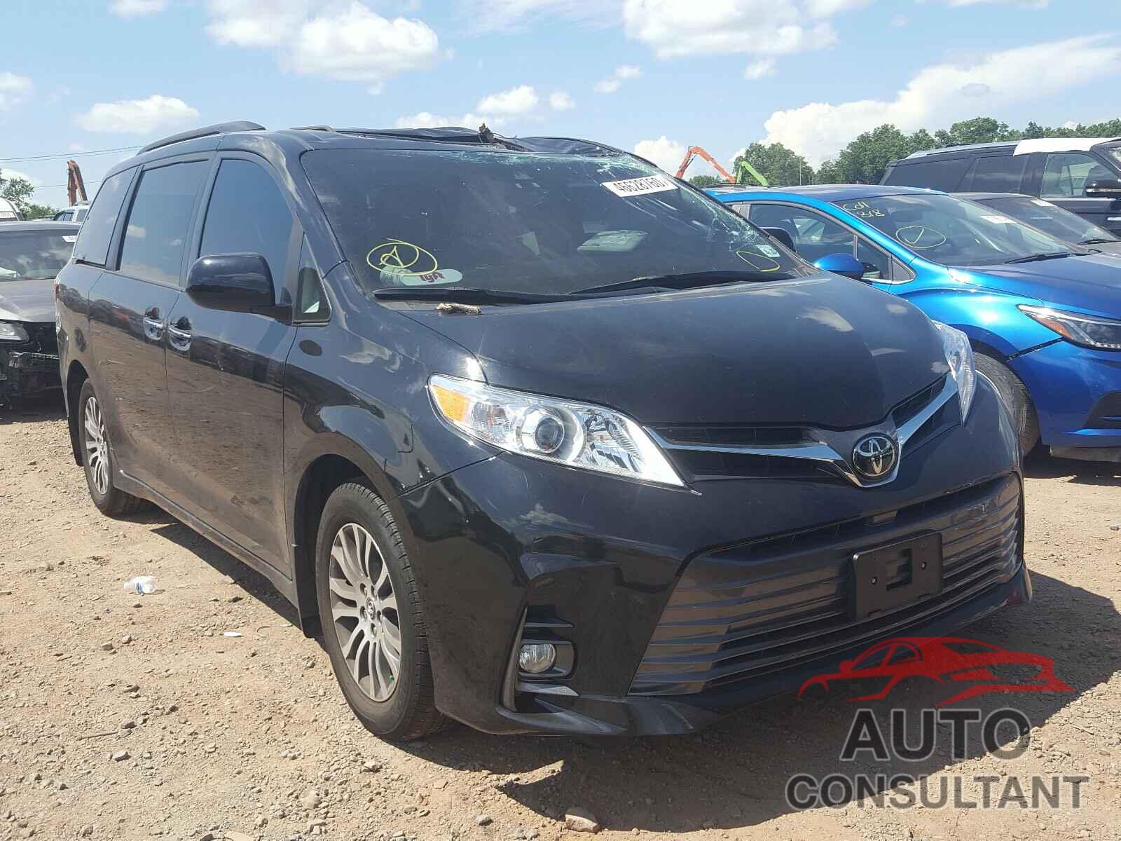 TOYOTA SIENNA 2018 - 5TDYZ3DC0JS960724