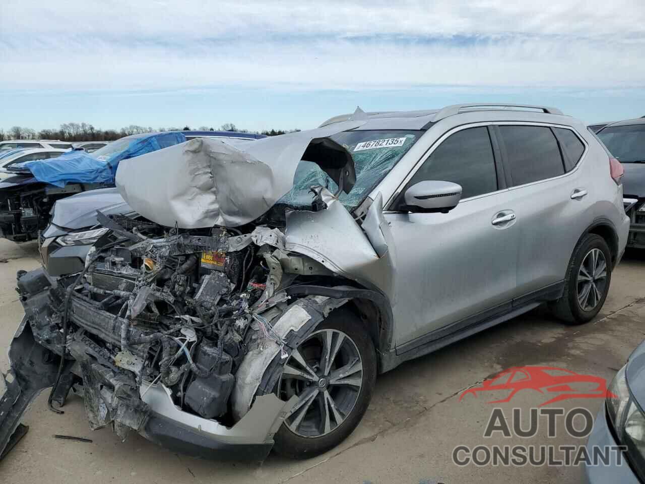 NISSAN ROGUE 2018 - 5N1AT2MT0JC808906