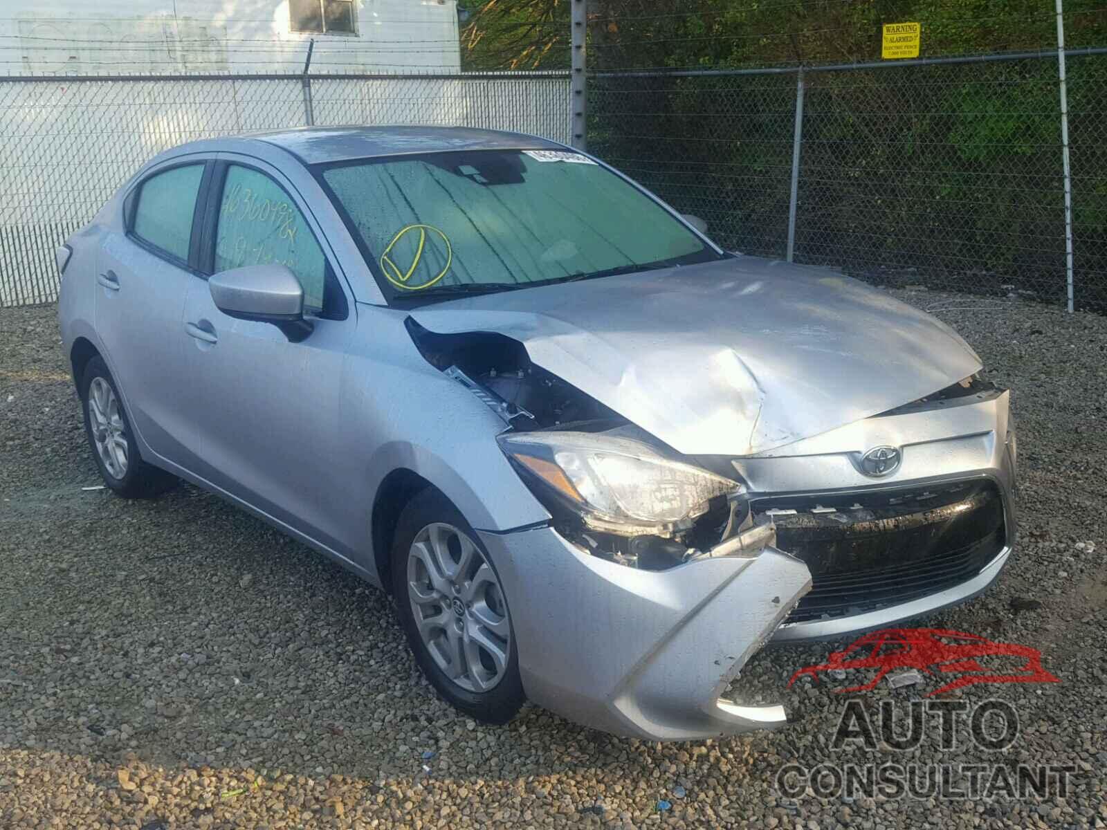 TOYOTA YARIS 2017 - 3MYDLBYV5HY155442