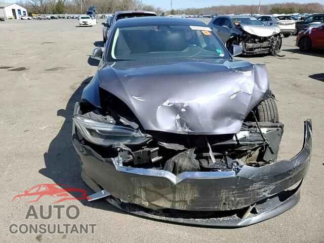 TESLA MODEL S 2017 - 5YJSA1E28HF193131
