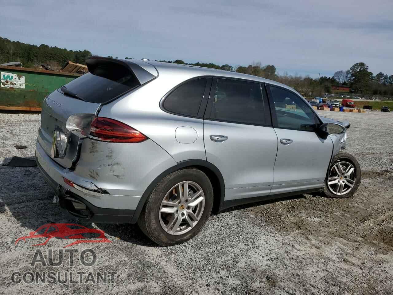 PORSCHE CAYENNE 2016 - WP1AA2A22GKA13505