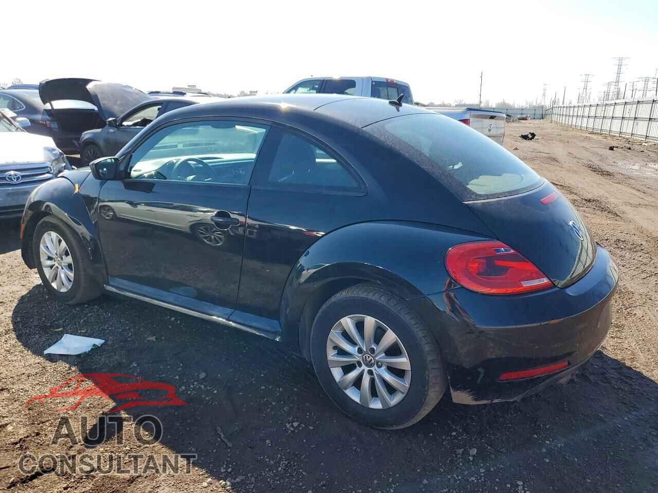 VOLKSWAGEN BEETLE 2013 - 3VWFP7AT0DM653497