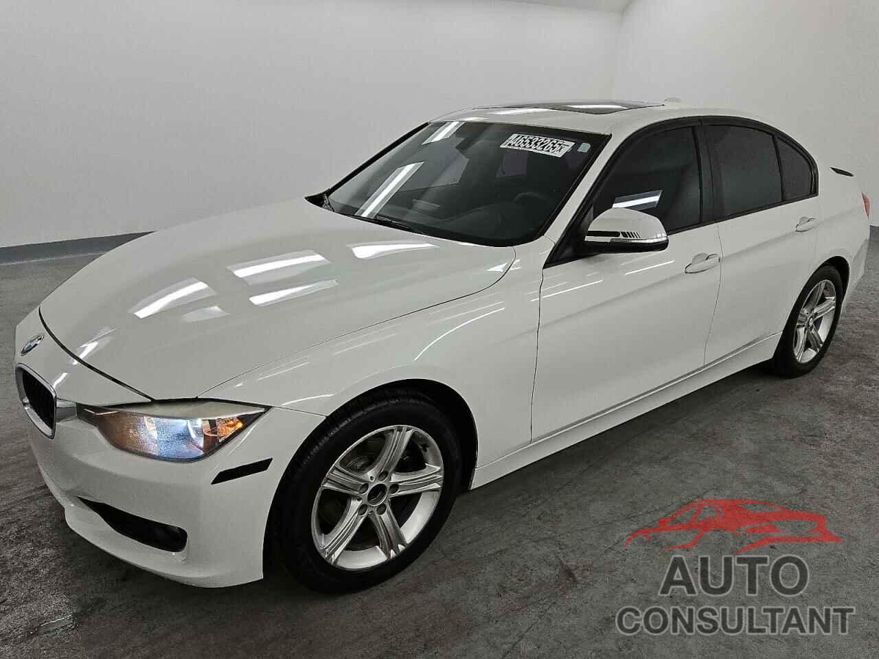 BMW 3 SERIES 2013 - WBA3C1G57DNR47344