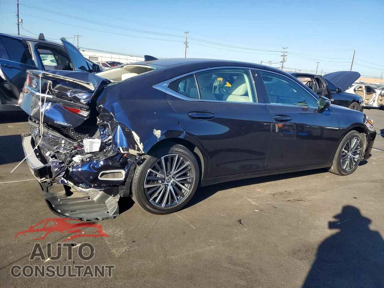 LEXUS ES300 2024 - 58ADA1C16RU040635