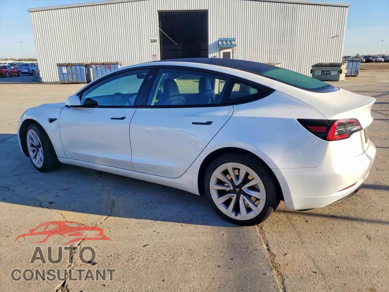 TESLA MODEL 3 2023 - 5YJ3E1EA0PF572347