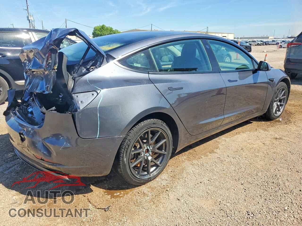 TESLA MODEL 3 2023 - 5YJ3E1EB8PF415738