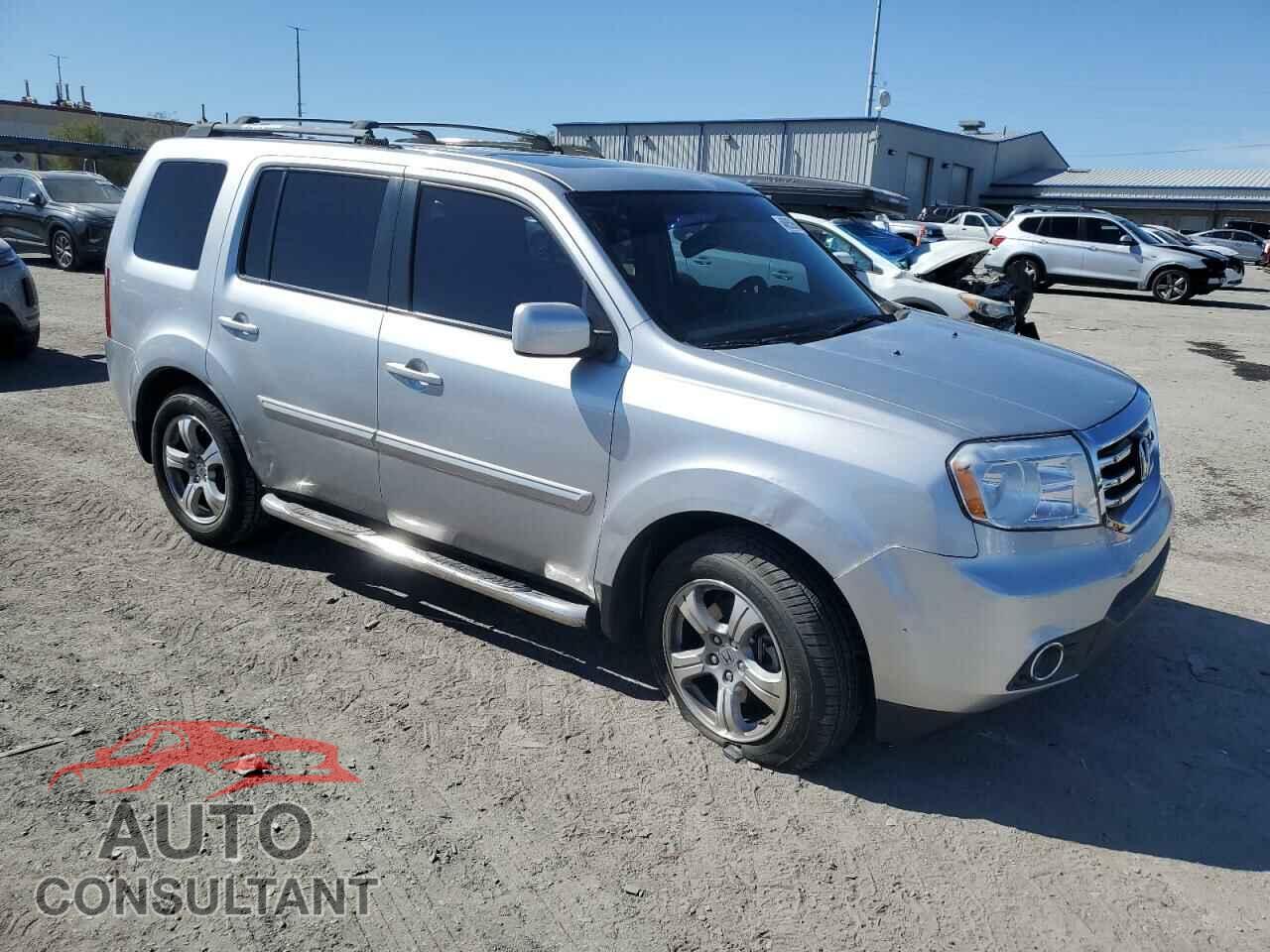 HONDA PILOT 2015 - 5FNYF3H54FB033984