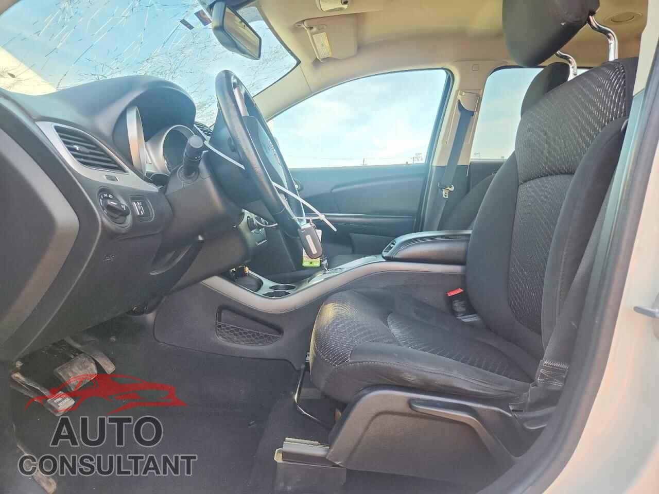 DODGE JOURNEY 2016 - 3C4PDCBB8GT212841