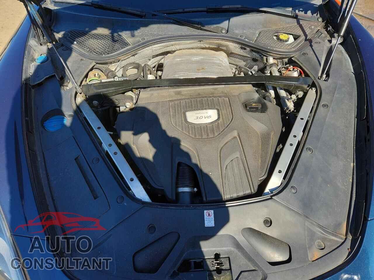PORSCHE PANAMERA 2017 - WP0AA2A7XHL102280