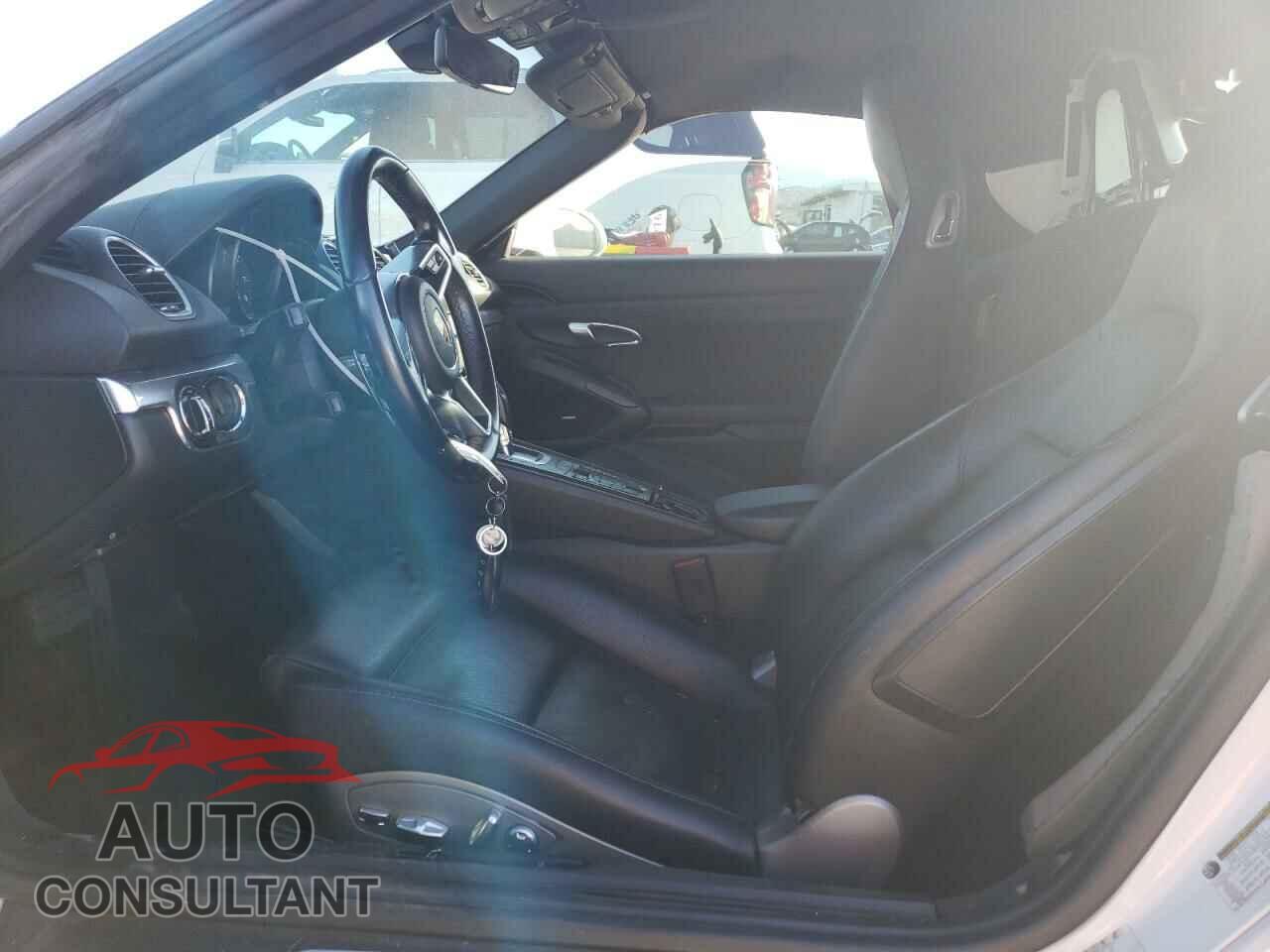 PORSCHE BOXSTER 2019 - WP0CA2A85KS210451