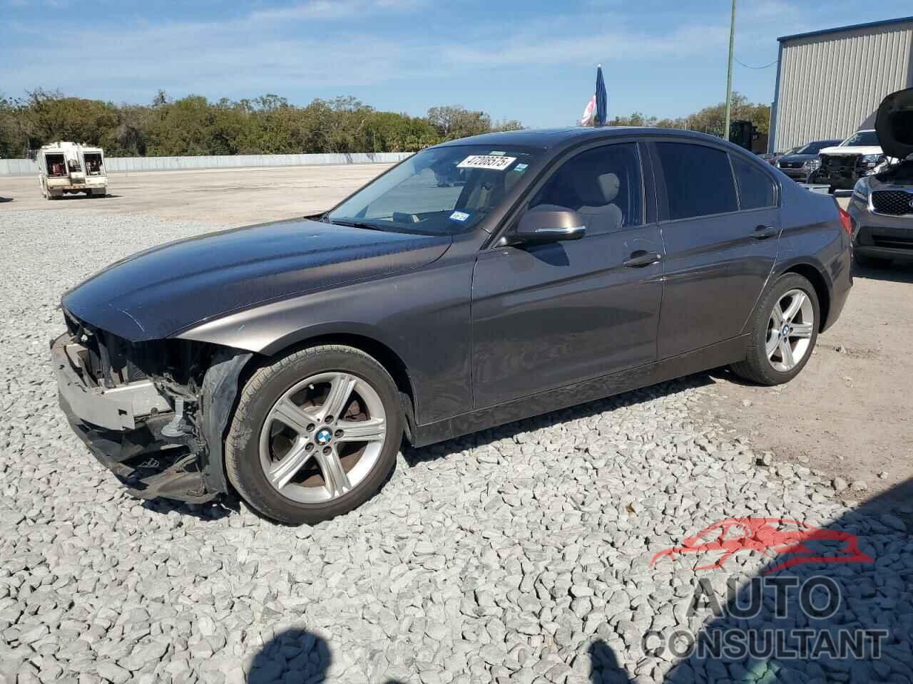 BMW 3 SERIES 2012 - WBA3A5C52CF347519