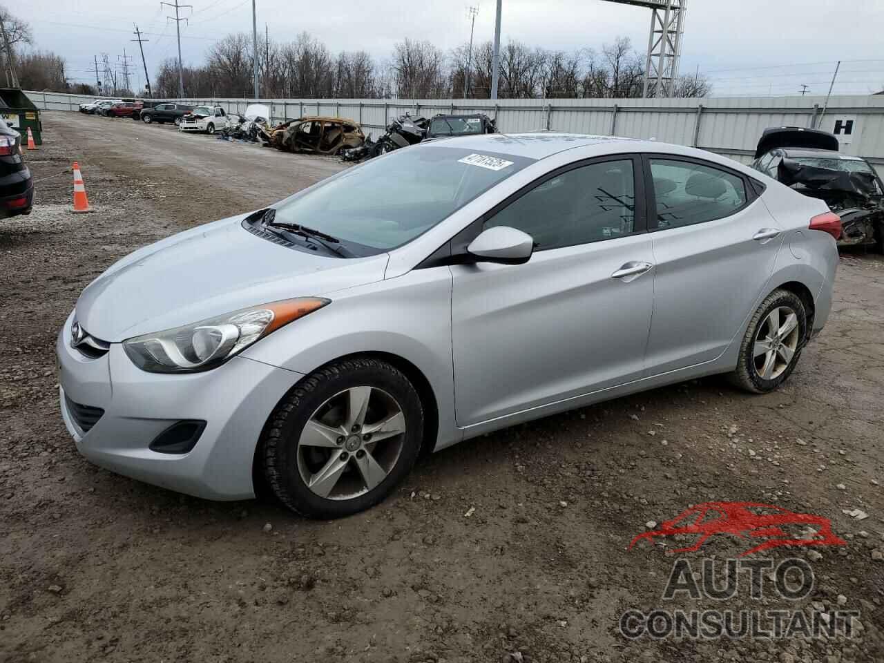 HYUNDAI ELANTRA 2013 - 5NPDH4AE4DH314769