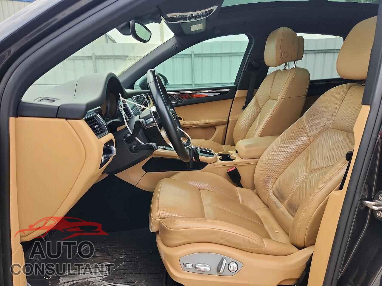 PORSCHE MACAN 2018 - WP1AA2A54JLB13049