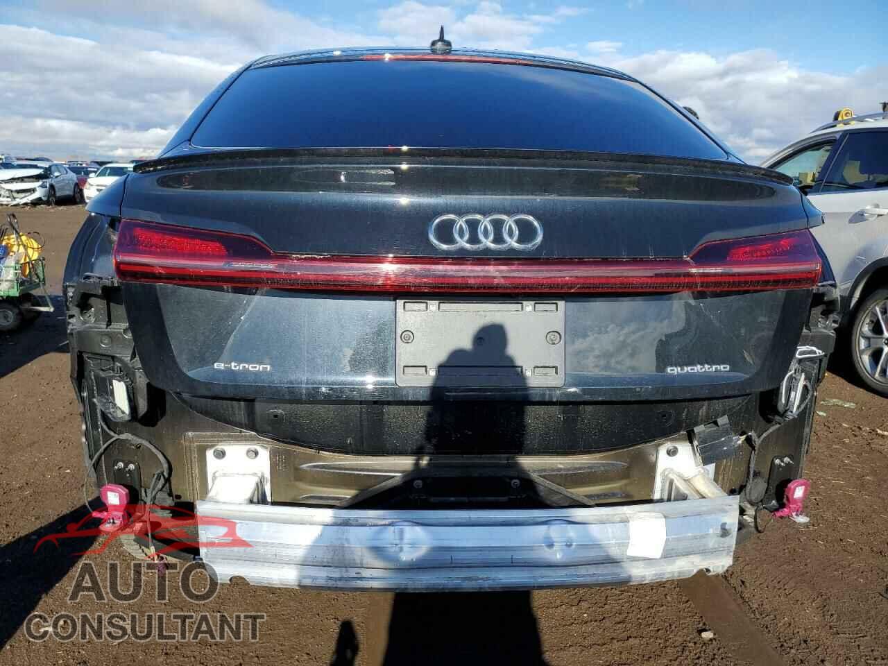 AUDI E-TRON 2023 - WA12AAGE8PB000589
