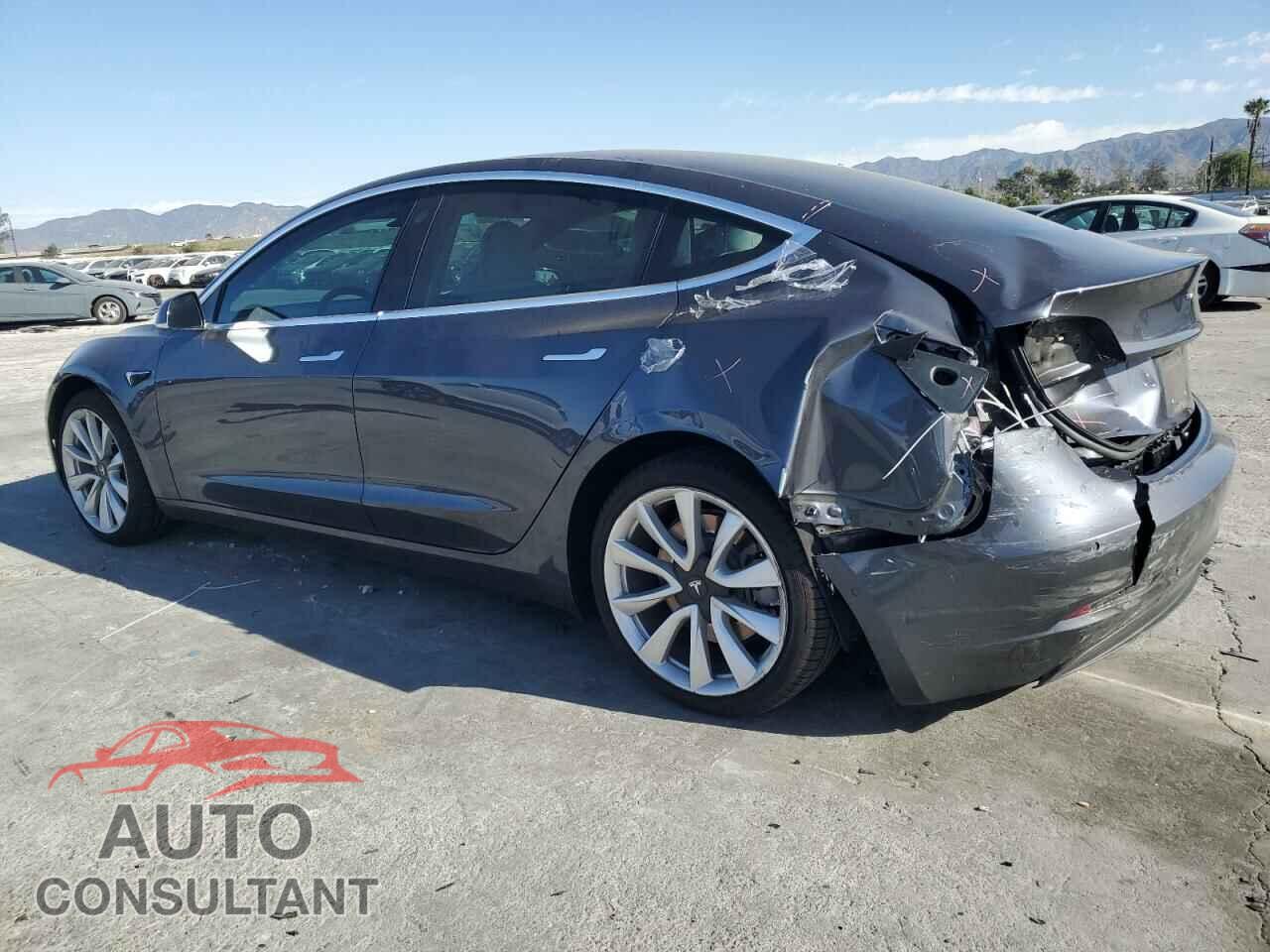 TESLA MODEL 3 2018 - 5YJ3E1EA5JF169178
