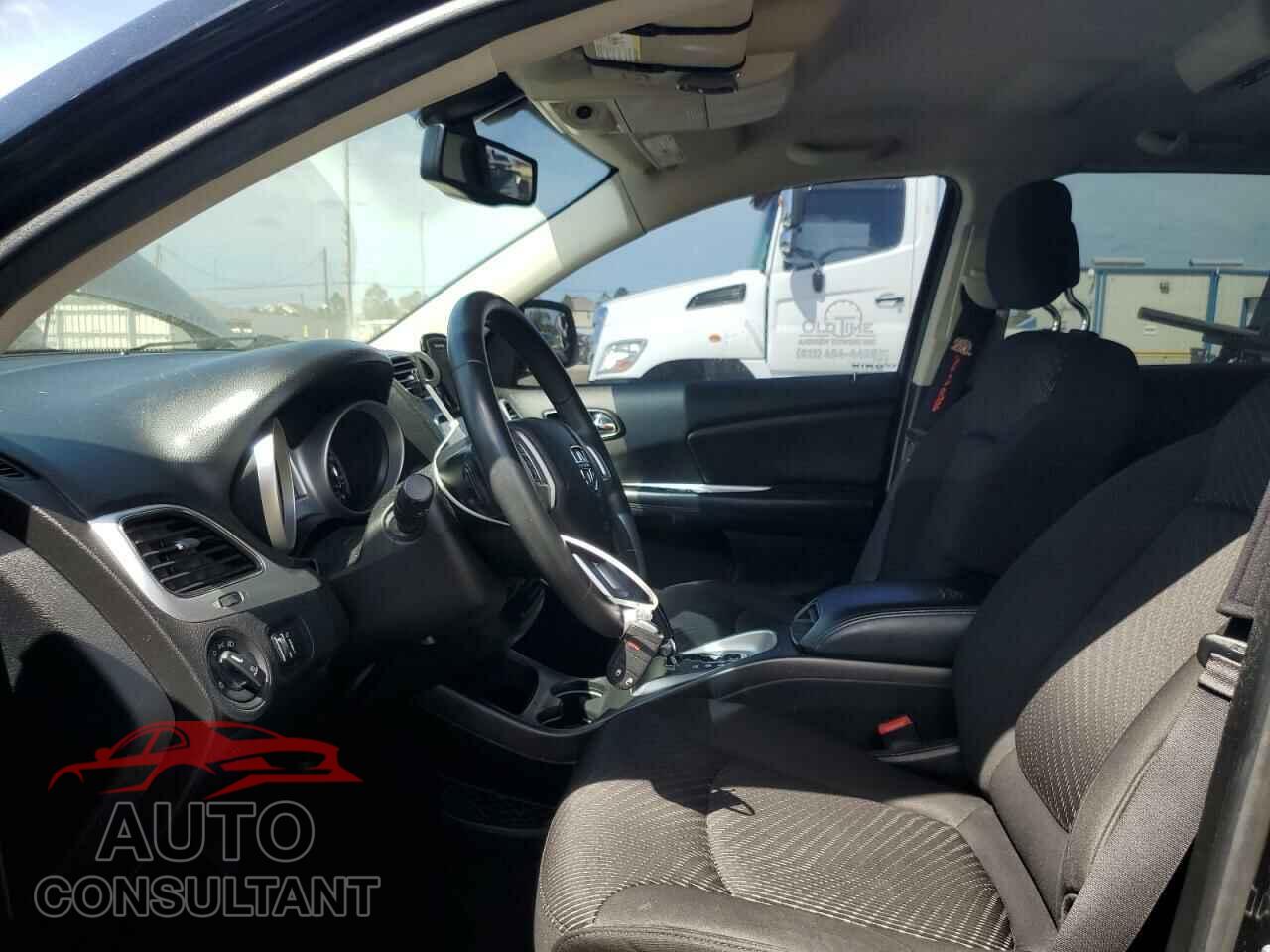 DODGE JOURNEY 2015 - 3C4PDCBBXFT511553