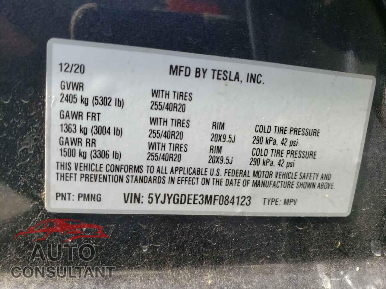 TESLA MODEL Y 2021 - 5YJYGDEE3MF084123