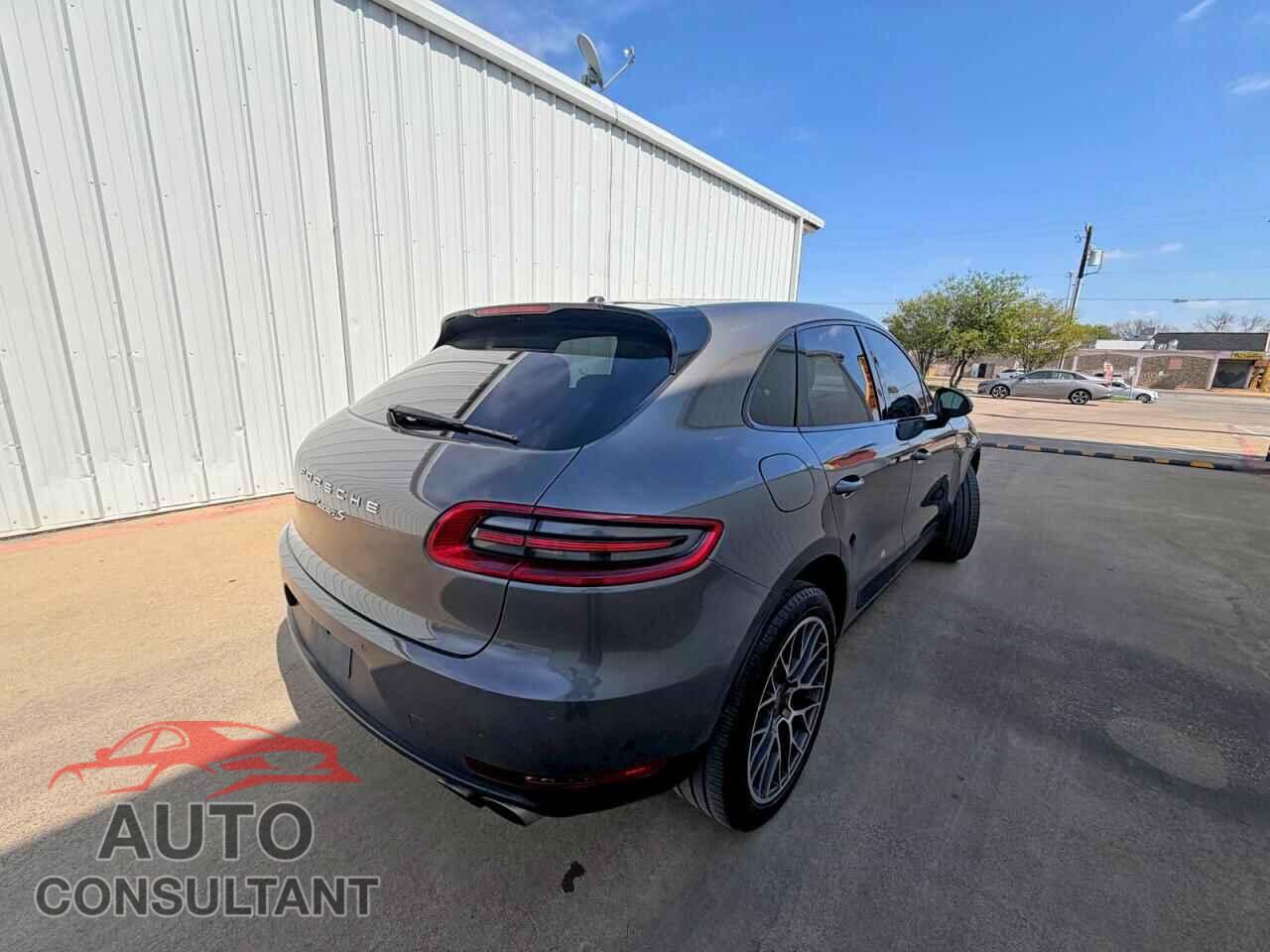 PORSCHE MACAN 2015 - WP1AB2A57FLB59012