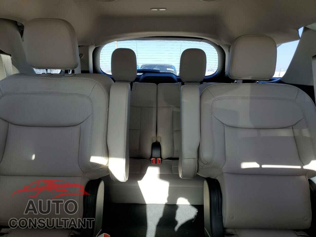 FORD EXPLORER 2023 - 1FMSK7DH4PGB66322