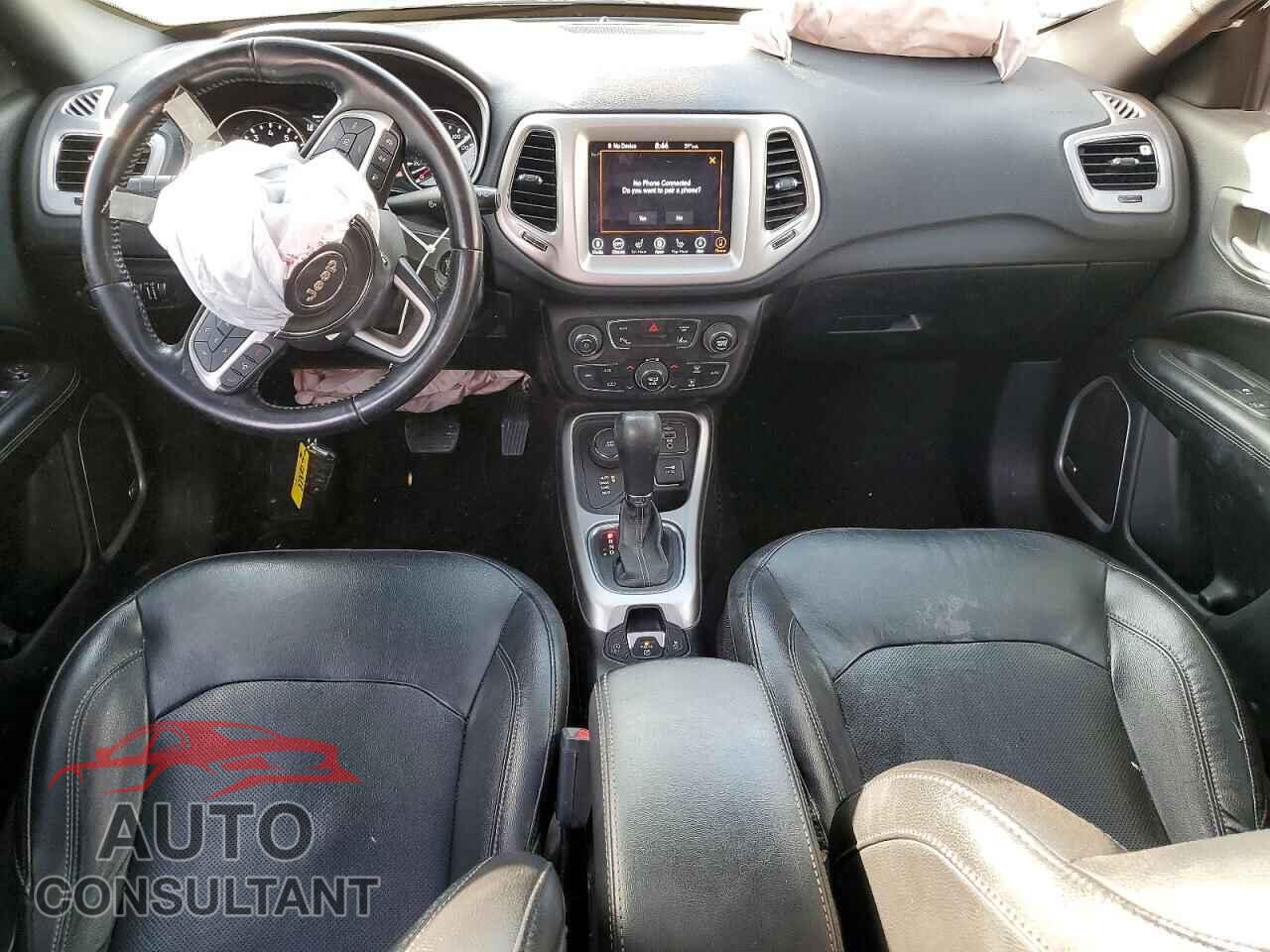 JEEP COMPASS 2020 - 3C4NJDCB5LT208910