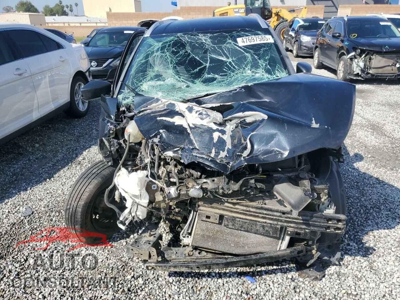 NISSAN KICKS 2019 - 3N1CP5CU3KL528984