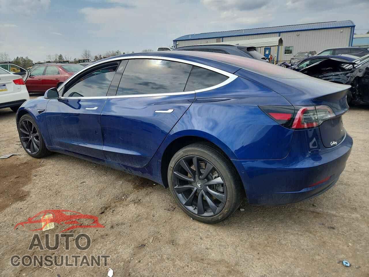 TESLA MODEL 3 2017 - 5YJ3E1EA5HF001051