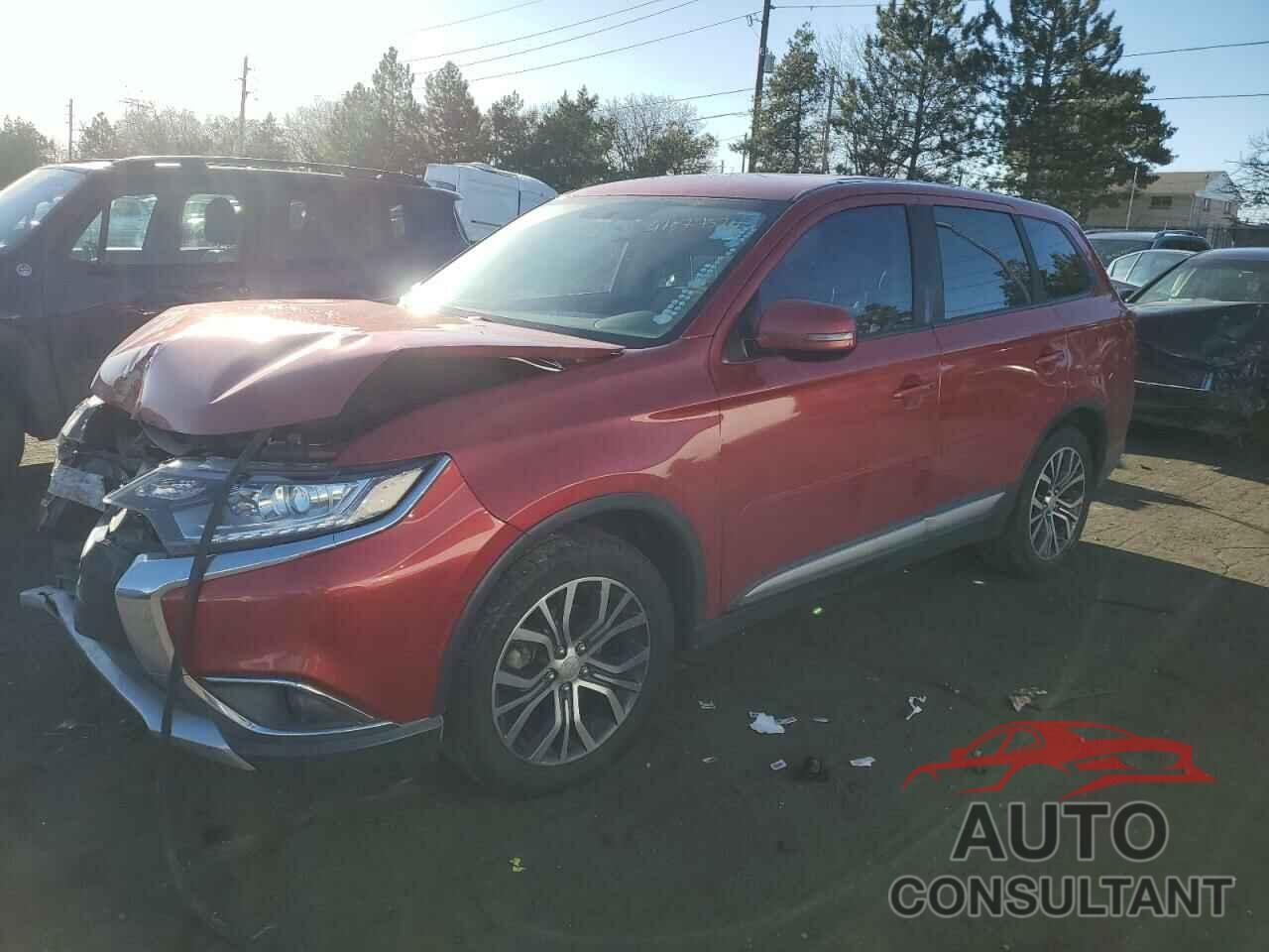 MITSUBISHI OUTLANDER 2018 - JA4AD3A32JZ031003