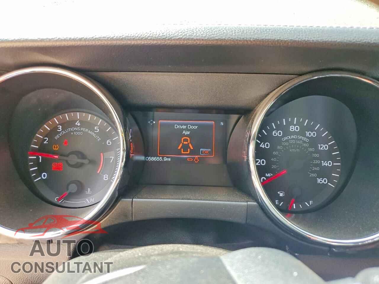 FORD MUSTANG 2017 - 1FA6P8CF3H5300964