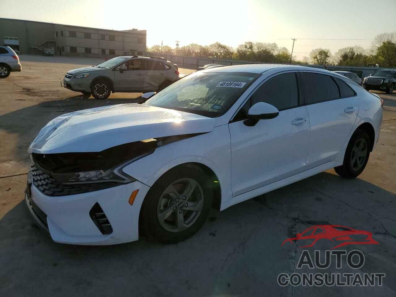 KIA K5 2023 - 5XXG14J23PG201659