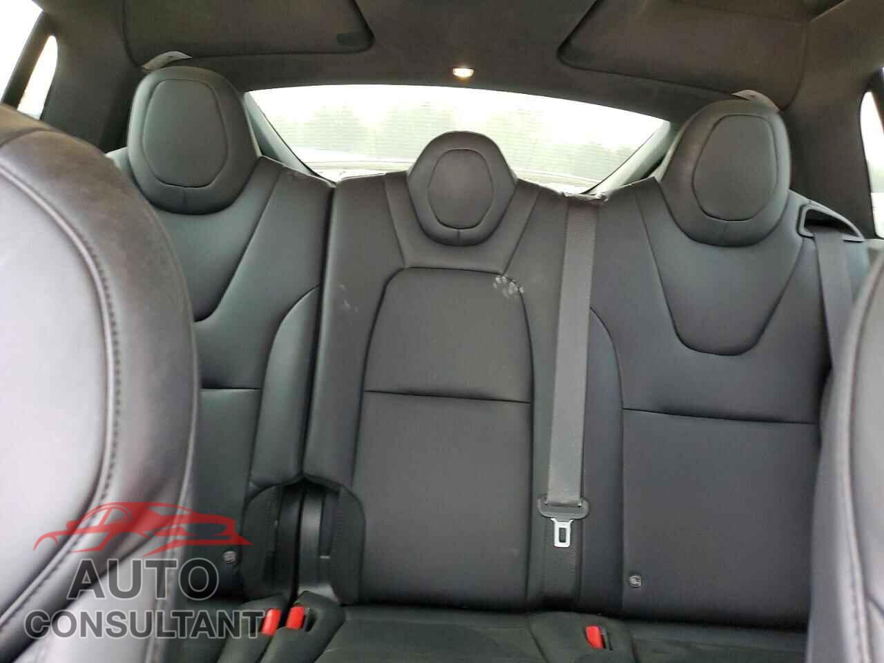 TESLA MODEL X 2020 - 5YJXCDE29LF305185