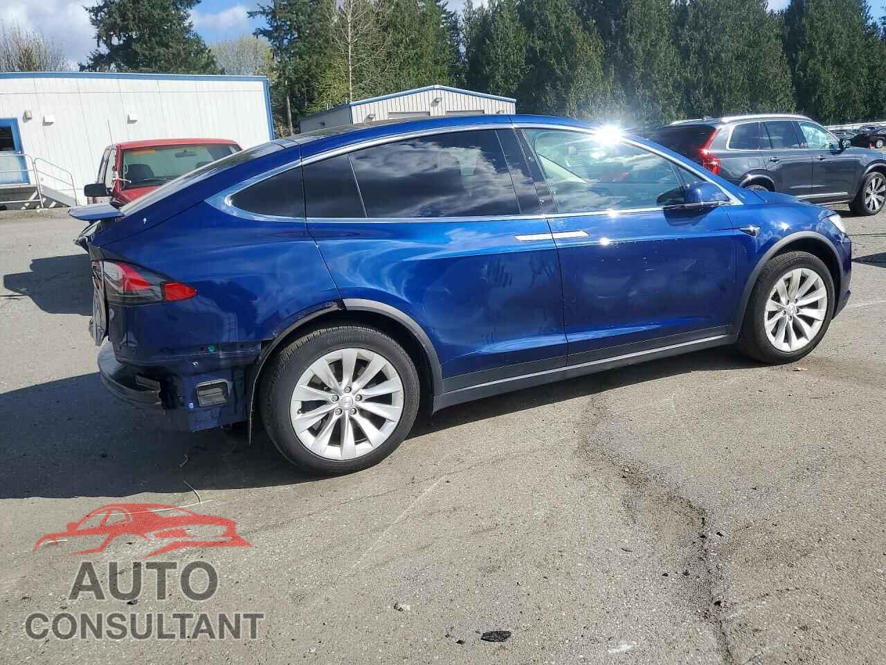 TESLA MODEL X 2017 - 5YJXCDE21HF059952