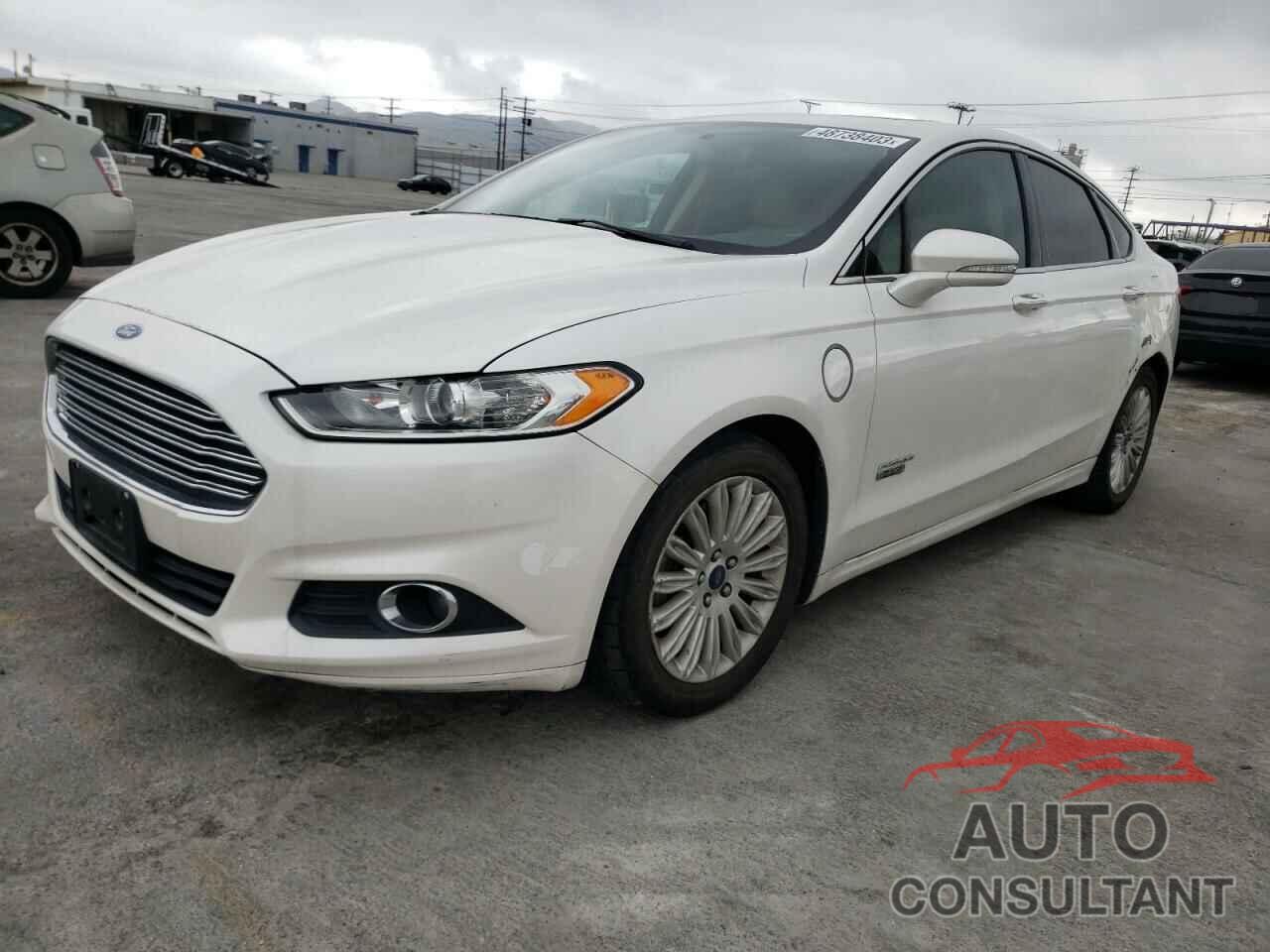 FORD FUSION 2015 - 3FA6P0PU2FR247565
